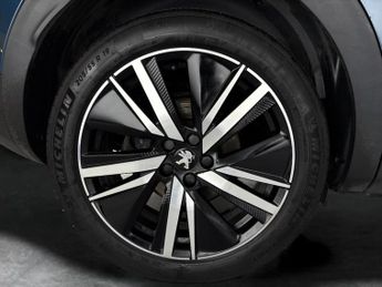 Peugeot 3008 1.6 13.2kWh GT Premium Plug-in e-EAT (225 ps) - LED - REVERSE CA
