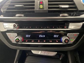 BMW iX3 80kWh Premier Edition Pro (286 ps) - HK AUDIO - DRIVING ASSISTAN