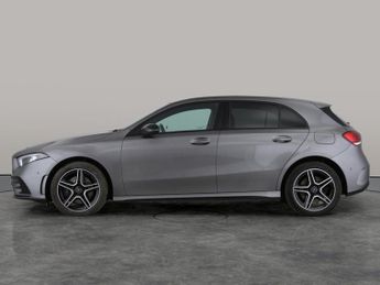 Mercedes-Benz A Class 1.3 A250e 15.6kWh AMG Line Edition (Executive) Plug-in 8G-DCT (2