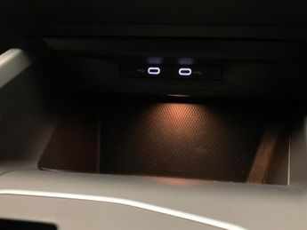 Volkswagen Golf 2.0 TDI R-Line DSG (150 ps) - PARK SENSORS - KEYLESS START