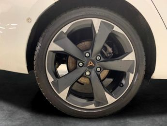 Cupra Leon 1.5 eTSI EVO V1 DSG (150 ps) - LED - REVERSE CAM - NAV