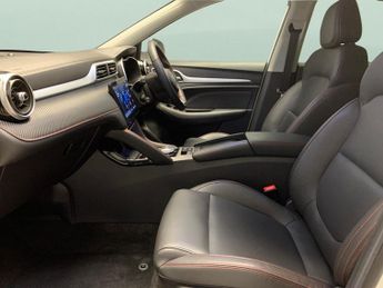 MG MG ZS 72.6kWh Trophy Connect Long Range (156 ps) - NAV - BLIND SPOT AS