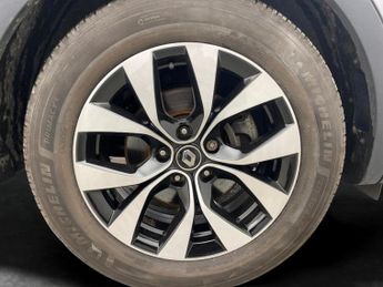 Renault Arkana 1.6 E-TECH Iconic 2WD (145 bhp) - CRUISE - SPEED LIMIT RECOG - P