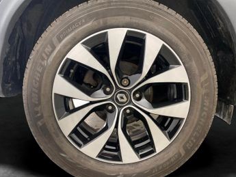 Renault Arkana 1.6 E-TECH Iconic 2WD (145 bhp) - CRUISE - SPEED LIMIT RECOG - P