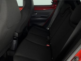 Toyota Aygo X 1.0 VVT-i Edge x-shift (72 ps) - WIFI - LANE DEPARTURE  - BLUETO