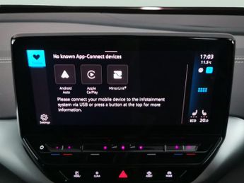 Volkswagen ID.4 Pure 52kWh Life (148 ps) - REVERSE CAM - NAV - WIFI