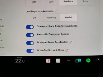 Tesla Model 3 (Dual Motor) Long Range 4WDE (346 ps) - PARK ASSIST - LED - REVE