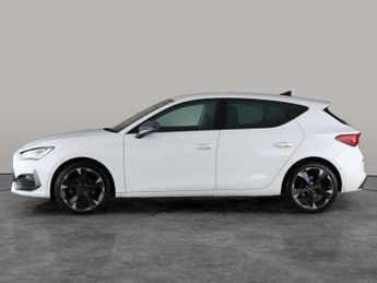 Cupra Leon 1.5 eTSI EVO V1 DSG (150 ps) - LED - REVERSE CAM - NAV