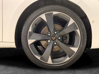 Cupra Leon 1.5 eTSI EVO V1 DSG (150 ps) - LED - REVERSE CAM - NAV