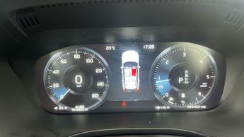 Volvo XC60 2.0 B4 MHEV Momentum Pro AWD (197 ps) - B PILLAR VENTILATION