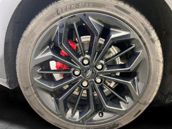 Ford Focus 1.5 EcoBlue ST-Line X (120 ps) - BLUETOOTH - CRUISE - PADDLE SHI