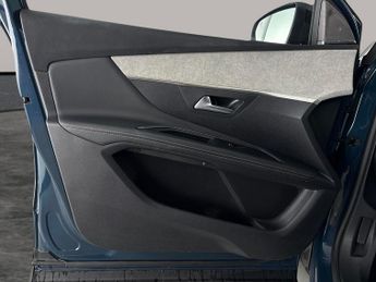 Peugeot 3008 1.6 13.2kWh GT Premium Plug-in e-EAT (225 ps) - LED - REVERSE CA