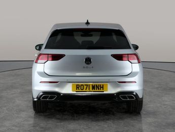 Volkswagen Golf 2.0 TDI R-Line DSG (150 ps) - LED - HEATED STEERING - WIFI