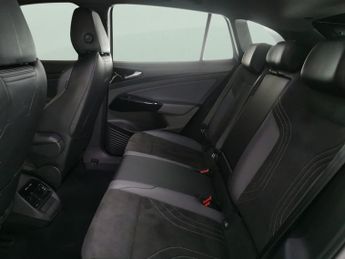 Volkswagen ID.4 Pure 52kWh Life (148 ps) - REVERSE CAM - NAV - WIFI