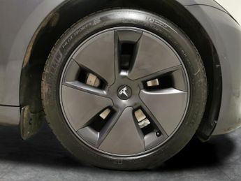 Tesla Model 3 (Dual Motor) Long Range 4WDE (346 ps) - PARK ASSIST - LED - REVE