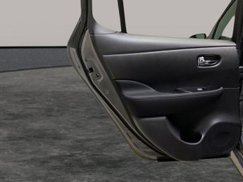 Nissan Leaf 39kWh N-Connecta (150 ps) - LANE DEPARTURE  - HEAT PACK