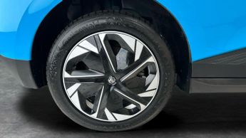 MG Mg4 64kWh Trophy Long Range (203 ps) - HEATED STEERING - BLIND SPOT 