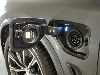 BMW X5 3.0 45e 24kWh M Sport Plug-in xDrive (394 ps) - SUN PROTECTION G