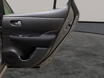 Nissan Leaf 39kWh N-Connecta (150 ps) - LANE DEPARTURE  - HEAT PACK