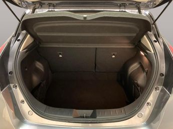 Nissan Leaf 39kWh N-Connecta (150 ps) - LANE DEPARTURE  - HEAT PACK