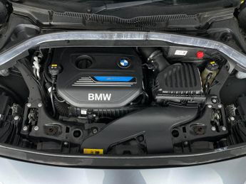 BMW 2 Series Active Tourer 1.5 225xe 7.6kWh Luxury Plug-in 4WD (224 ps) - COMFORT ACCESS