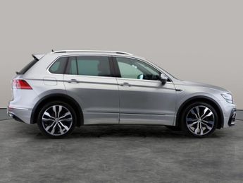 Volkswagen Tiguan 2.0 TDI R-Line Tech DSG (150 ps) - ELECTRIC BOOT - PAN ROOF - AD
