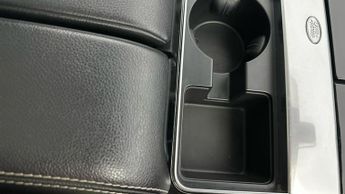 Land Rover Range Rover Velar 2.0 D240 SE 4WD (240 ps) - PARK ASSIST - MERIDIAN AUDIO - NAV