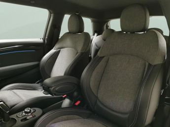 Mini Electric Hatch Cooper SE 32.6kWh Level 2 (184 ps) - LED - REVERSE CAM - NAV