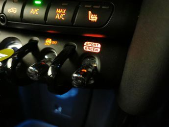 Mini Electric Hatch Cooper SE 32.6kWh Level 2 (184 ps) - LED - REVERSE CAM - NAV