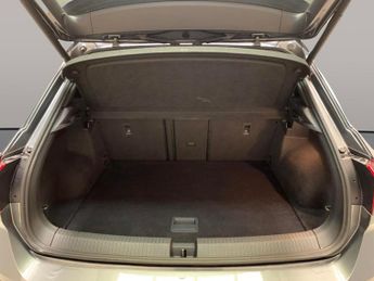 Volkswagen T-Roc 2.0 TDI R-Line DSG (150 ps) - BLUETOOTH - 20IN ALLOYS - DIGITAL 