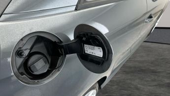 Audi A1 1.4 TFSI S line S Tronic (Nav) (125 ps) - BLUETOOTH - CRUISE