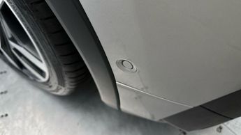 Volkswagen Tiguan 2.0 TDI R-Line Tech DSG (150 ps) - ELECTRIC BOOT - PAN ROOF - AD