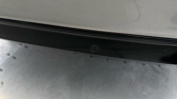 Volkswagen Tiguan 2.0 TDI R-Line Tech DSG (150 ps) - ELECTRIC BOOT - PAN ROOF - AD