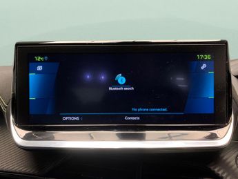 Peugeot E-208 50kWh GT (136 ps) - LED - REVERSE CAM - NAV