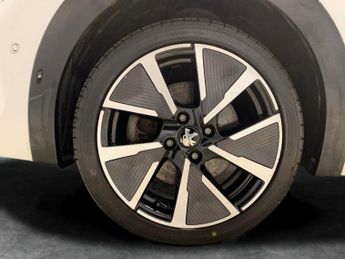 Peugeot E-208 50kWh GT (136 ps) - LED - REVERSE CAM - NAV