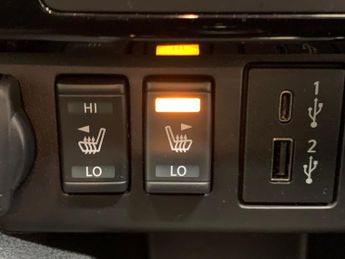 Nissan Leaf 39kWh N-Connecta (150 ps) - LANE DEPARTURE  - HEAT PACK