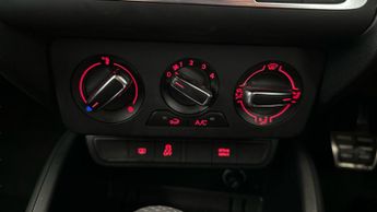 Audi A1 1.4 TFSI S line S Tronic (Nav) (125 ps) - BLUETOOTH - CRUISE