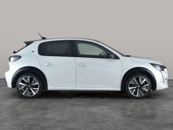 Peugeot E-208 50kWh GT (136 ps) - LED - REVERSE CAM - NAV