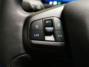 Ford Mustang Mach-e Standard Range 70kWh Automatic (269 ps) - REVERSE CAM - HEATED S