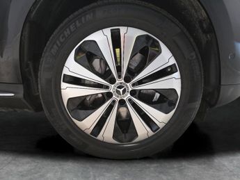 Mercedes-Benz EQC EQC 400 80kWh Sport 4MATIC (408 ps) - REVERSE CAM - NAV - HEATED