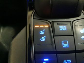 Hyundai Ioniq 38.3kWh Premium SE (136 ps) - REVERSE CAM - NAV - HEATED SEATS