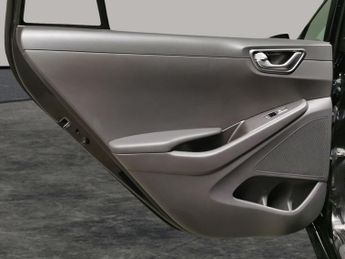 Hyundai Ioniq 38.3kWh Premium SE (136 ps) - REVERSE CAM - NAV - HEATED SEATS