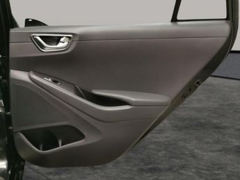 Hyundai Ioniq 38.3kWh Premium SE (136 ps) - REVERSE CAM - NAV - HEATED SEATS