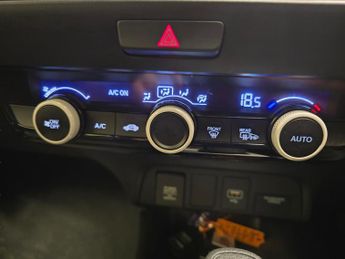 Honda Jazz 1.5 h i-MMD SE eCVT (109 ps) - SPEED LIMIT RECOG - CLIMATE CONTR