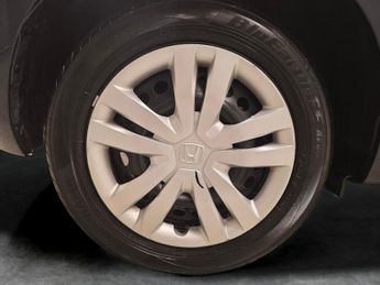 Honda Jazz 1.5 h i-MMD SE eCVT (109 ps) - SPEED LIMIT RECOG - CLIMATE CONTR