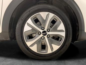 Kia Niro 64kWh 3 (201 bhp) - LANE DEPARTURE  - BLUETOOTH - CRUISE