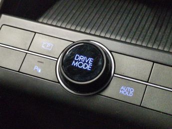 Hyundai Kona 65.4kWh Advance (218 ps) - LANE DEPARTURE  - REGENERATIVE BRAKIN