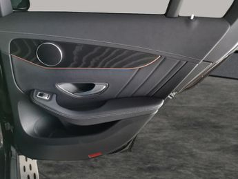 Mercedes-Benz EQC EQC 400 80kWh AMG Line (Premium Plus) 4MATIC (408 ps) - SELF PAR