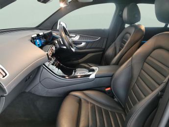 Mercedes-Benz EQC EQC 400 80kWh AMG Line (Premium Plus) 4MATIC (408 ps) - SELF PAR