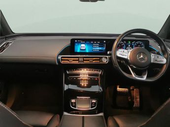 Mercedes-Benz EQC EQC 400 80kWh AMG Line (Premium Plus) 4MATIC (408 ps) - SELF PAR